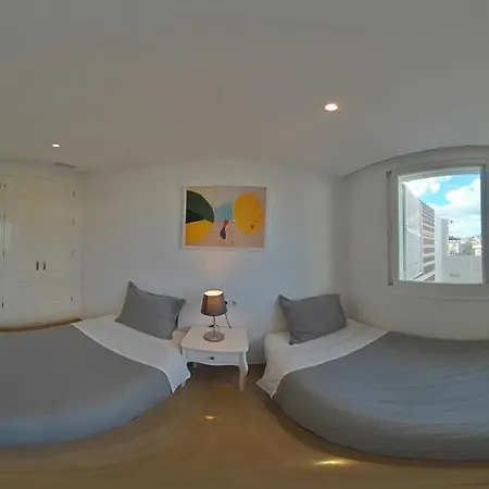 Premium Penthouse *